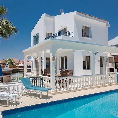 Thaliana Gardens Villa