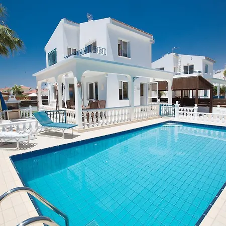 Thaliana Gardens Villa